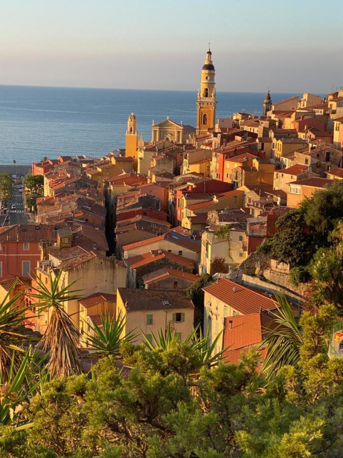 Villa L'Ensoleillee Vue Panoramique Mer, 250 M De La Plage Et Du Centre Ville マントン エクステリア 写真